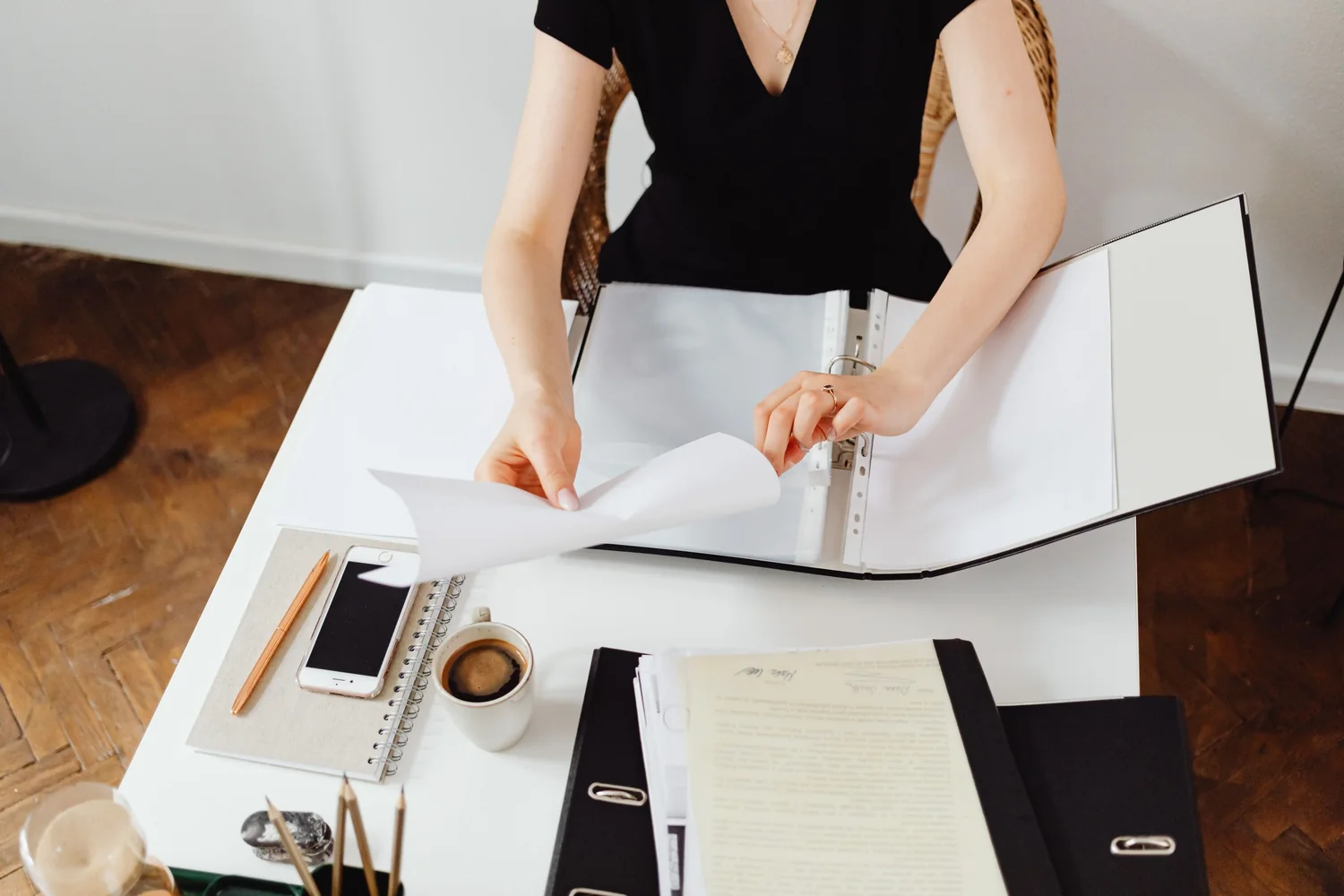 Reading a document through before it is signed