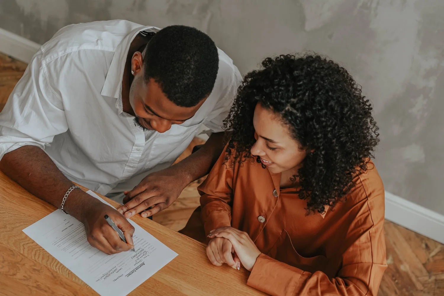 Signing the authority that lets an agent deal with a mortgage